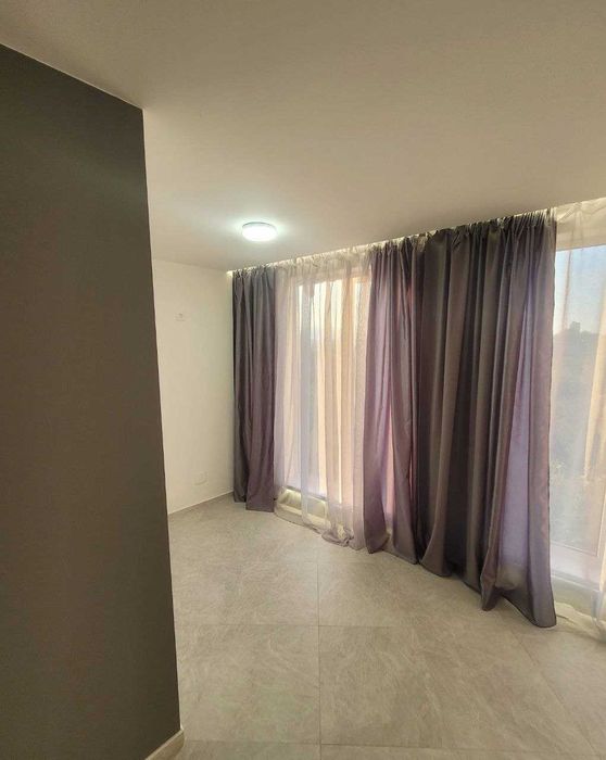 Приміщення - Квартира вільного призначення з дизайнерським ремонтом