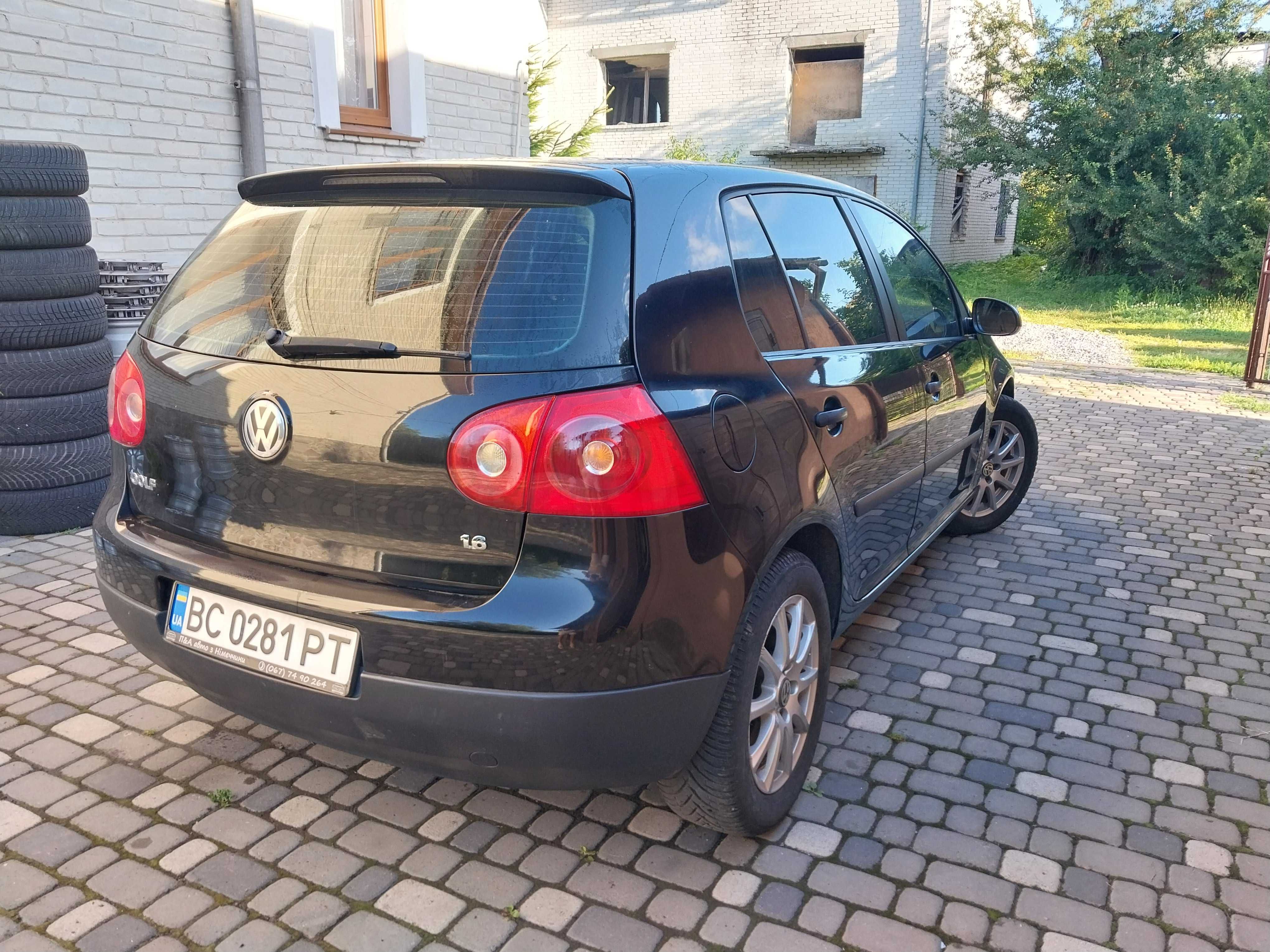Volkswagen Golf 1.6