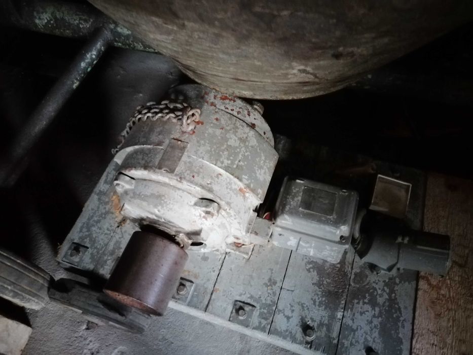 Sprzedam silnik elektryczny 3 kw na kołach