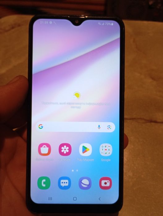 Продається телефон Samsung A40