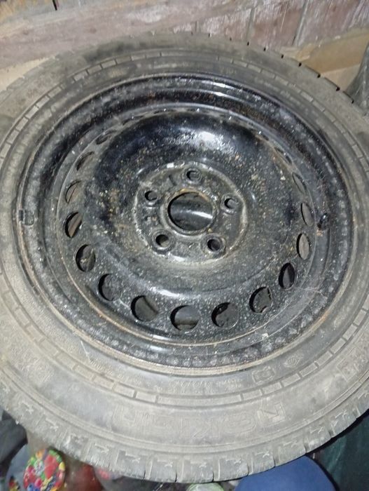 Диски с резиной 205/65/r16 всесезонка.