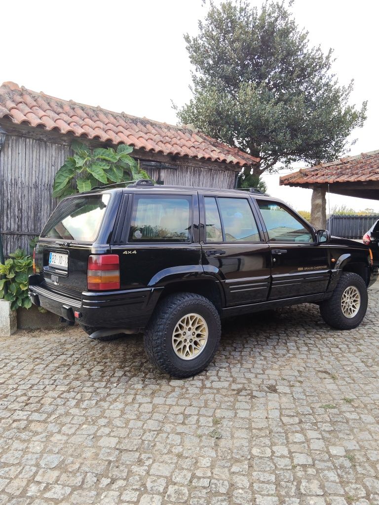 Jeep Grand Cherokee 2.5