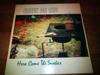 GREEN  ON RED (rock alternativo) - Here comes The Snakes LP