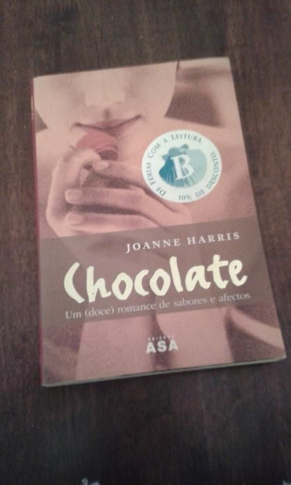Livro tipo Romance - Chocolate