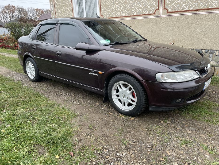 Продаєтся Opel Vectra b