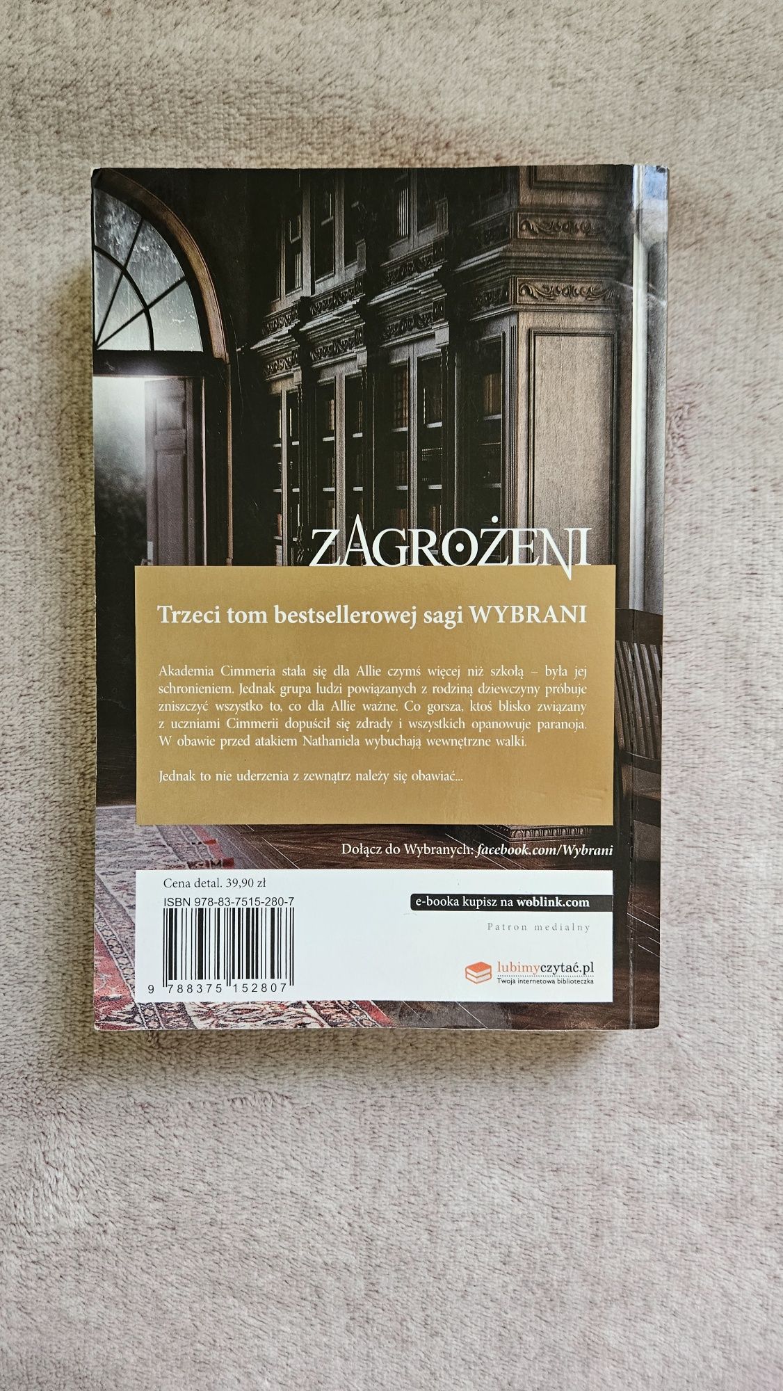 Zagrożeni C.J. Daugherty