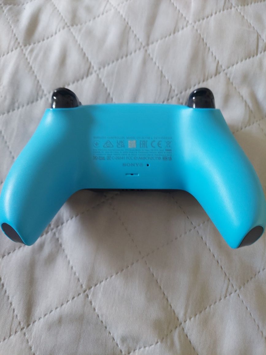 Pad DualSense PS5 błękitny z pudełkiem i gwarancją