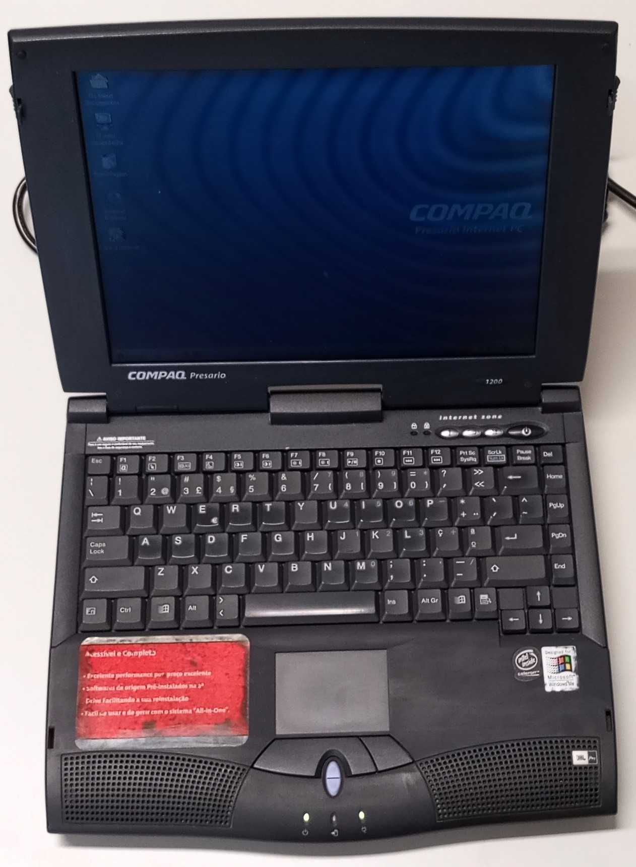 COLECIONADORES - Portátil Compaq Presario 1200 - A funcionar