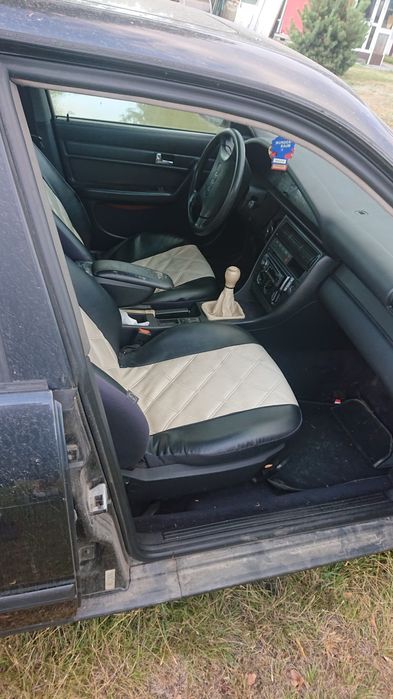 Audi 100 Quattro 2.6 V6