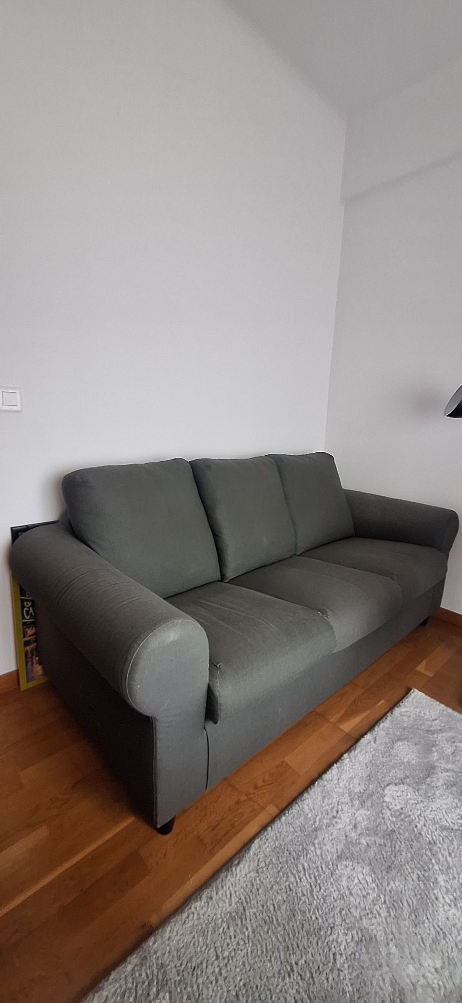 Sofa cinzento 3 lugares