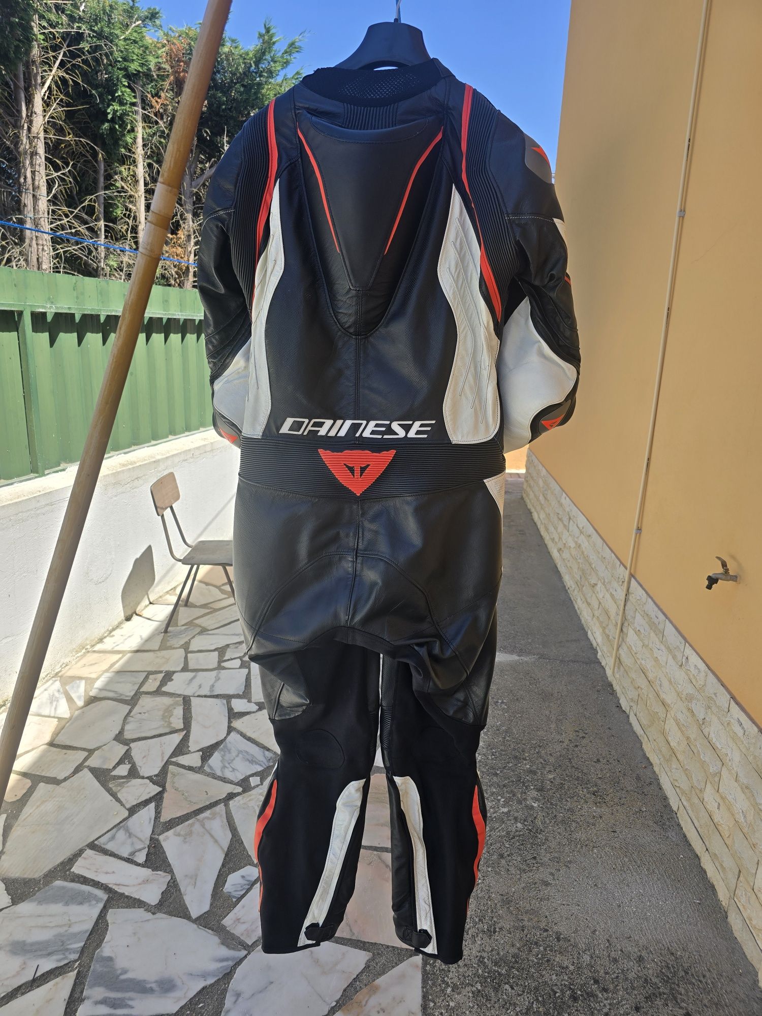 Dainese KYALAMI 1pc perf. Leather suit t60