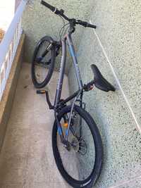 Bicicleta ROCKRIDER St100