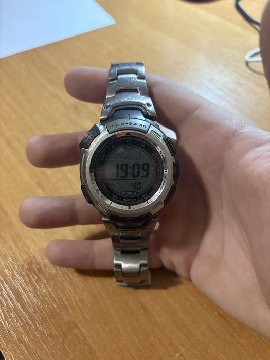 часы CASIO pro trek PRW-1300T-7VER
