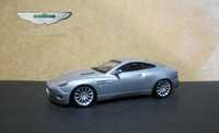 Aston Martin V12 1:43 Dea