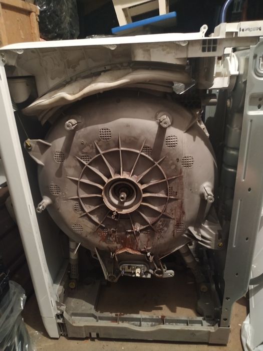 Корпус та запчастини пральної машини електролюкс (амортизаторами, підв