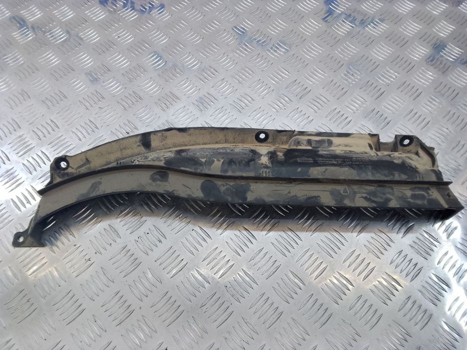 Накладка жабо 41007290712 для BMW 2-серия F44 2020-2024