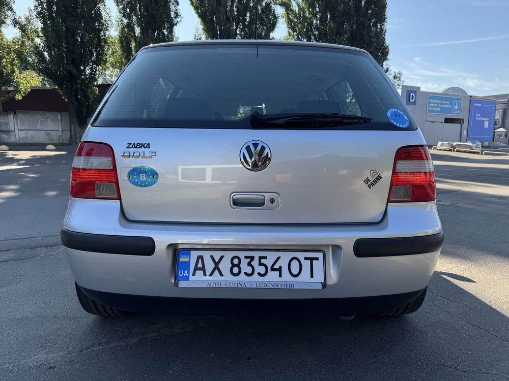 Продам Volkswagen Golf 1.4 MPI