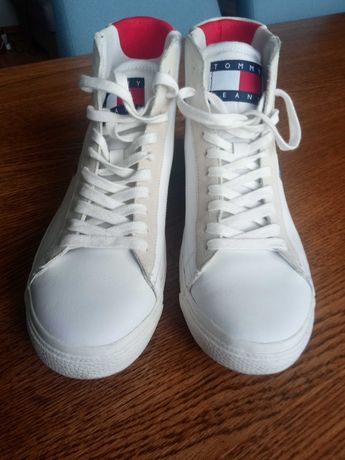 Sneakersy Tommy Hilfiger 40
