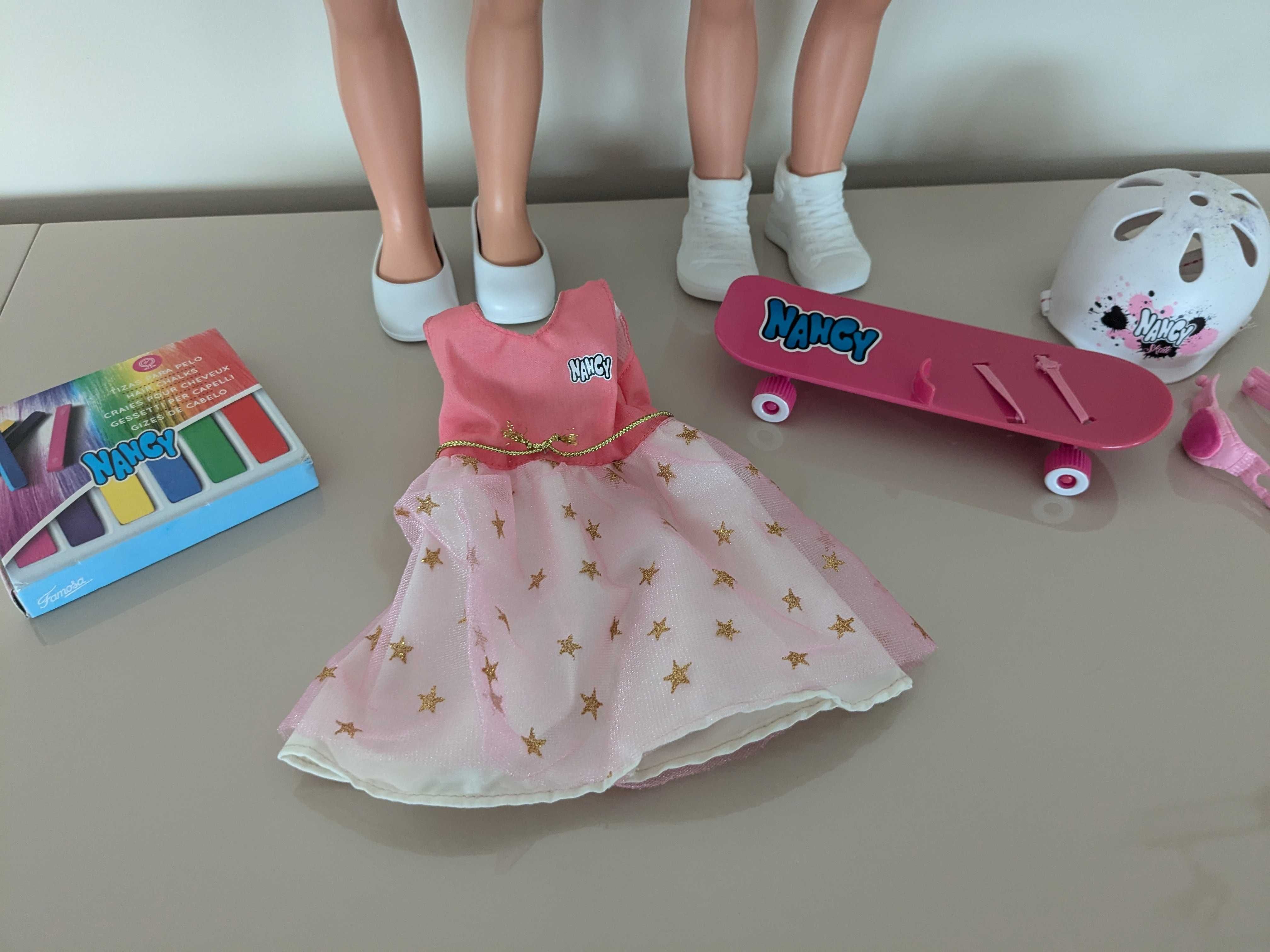 2 bonecas Nancy (cabeleireira e Skate)