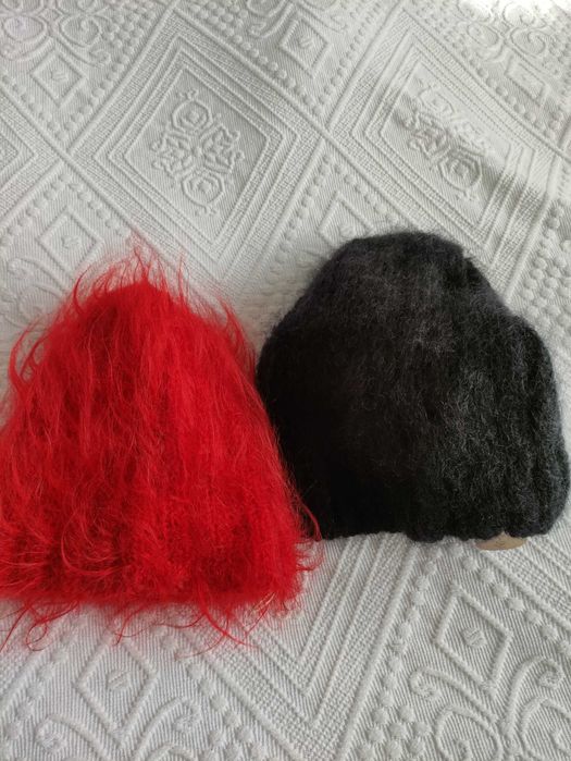 Czapka ręczna robota moher czerwona