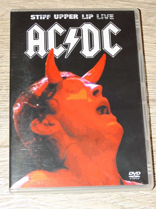 AC/DC Stiff Upper Lip Live koncert DVD