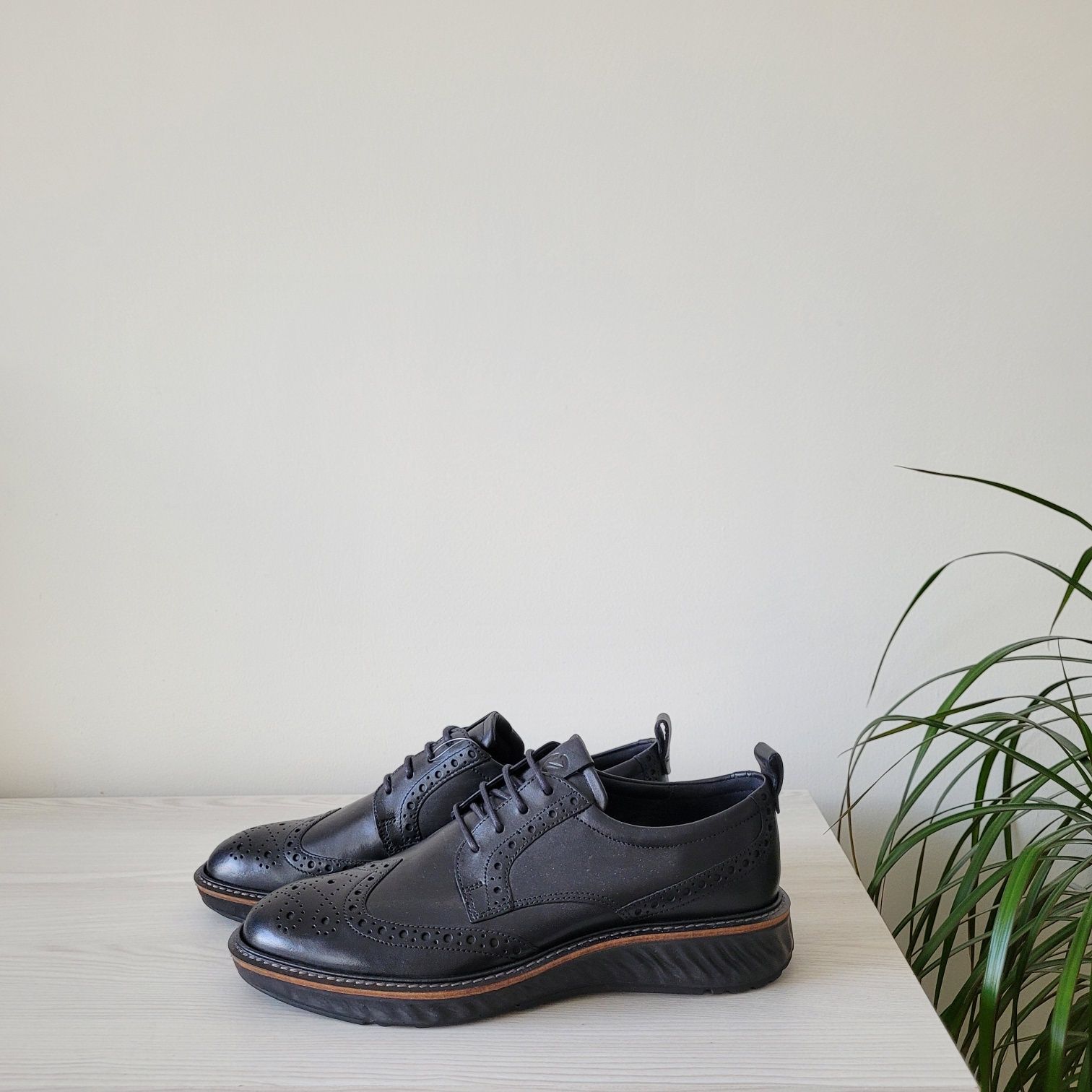 Туфлі шкіряні Оригінал Ecco st.1 hybrid 836424 рр.40