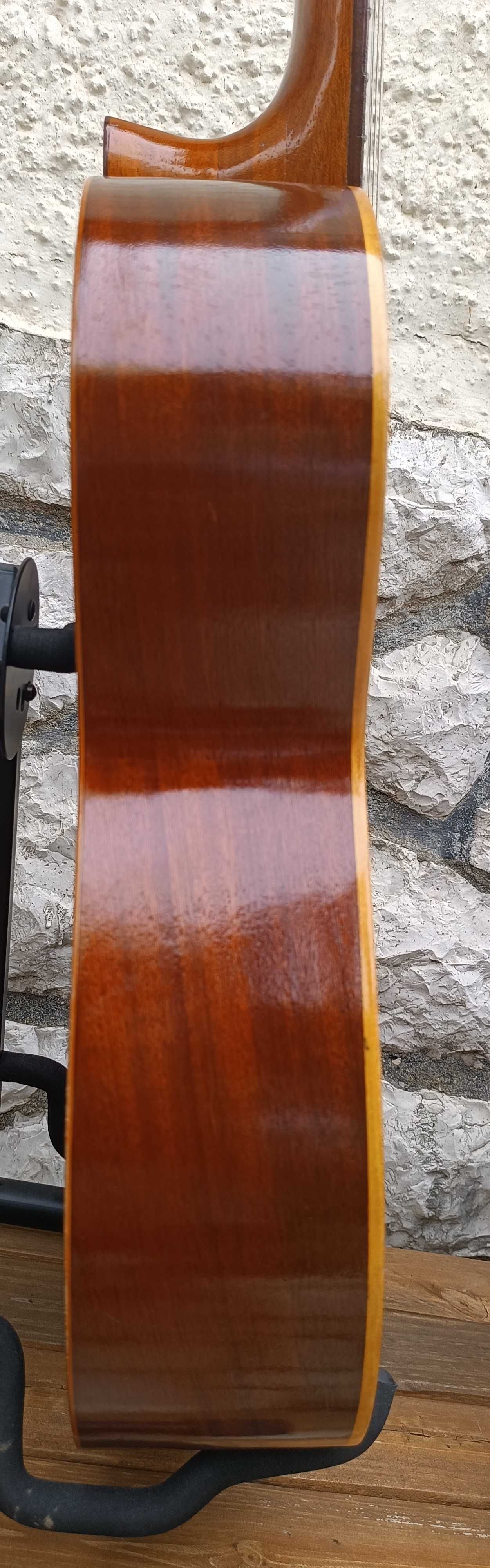 Guitarra Clássica ADMIRA - BM - com 51 anos
