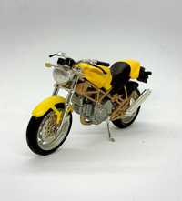 Масштабная модель мотоцикла Ducati