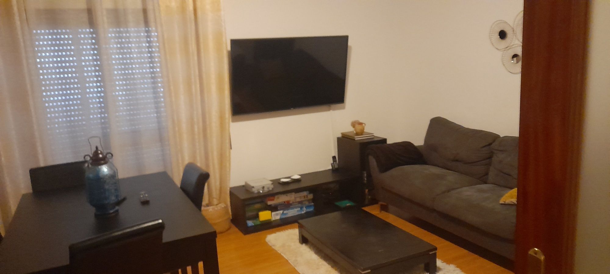 Arrendo quarto individual em Ap T3 em condeixa, centro