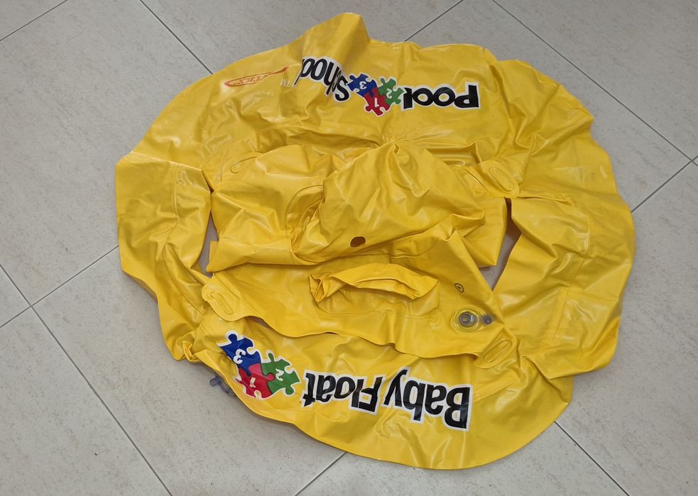 Boia infantil - Baby Bote Pool School