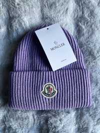 Gorro Moncler Roxo