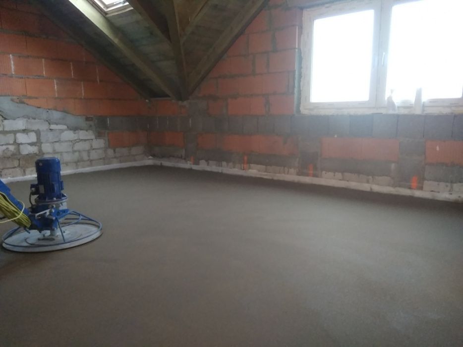 Posadzki wylewki mixokretem z zacieraniem mechanicznym ,Tynki ,remonty