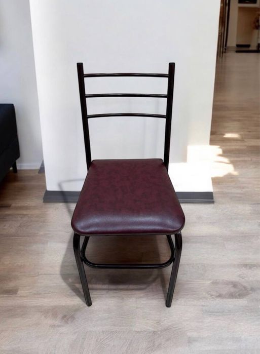 Стул кухоний Новий