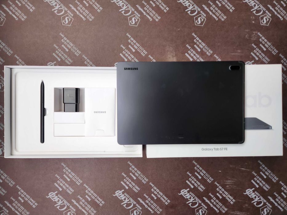 Планшет Samsung Galaxy Tab S7 FE 5G почти новый