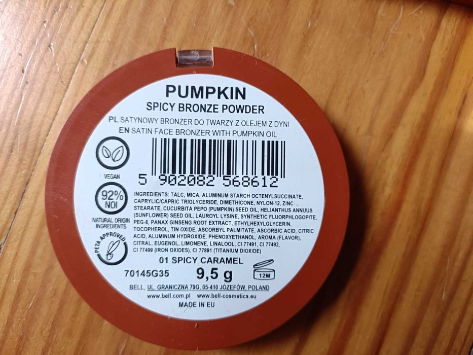 Zestaw kosmetyków kolorowych