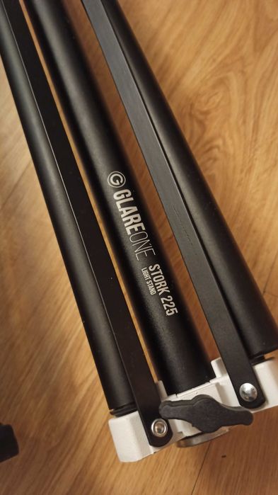 GlareOne statyw oświetleniowy Stork 225 cm