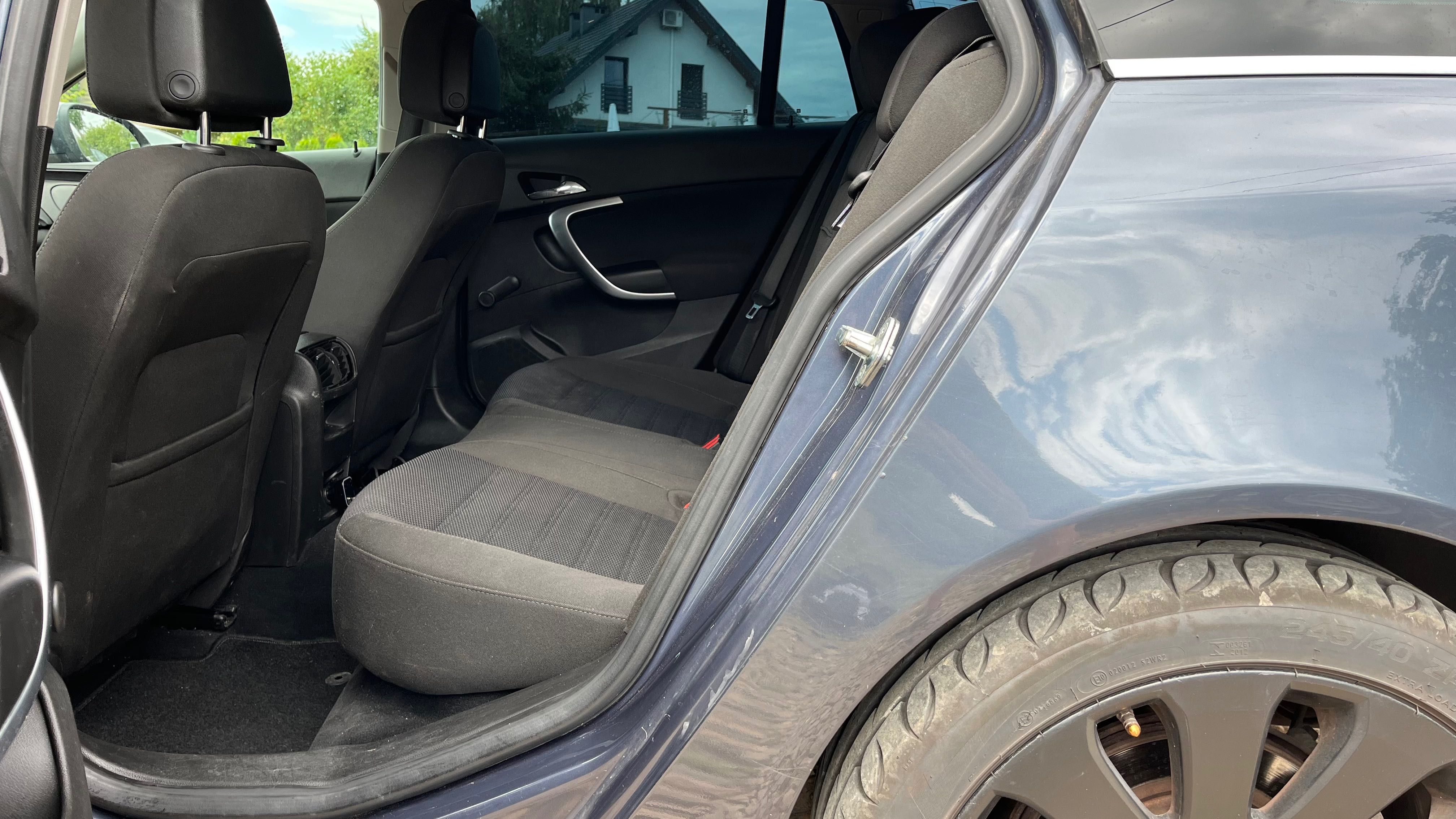 Opel Insignia 1.6 turbo LPG 2009 rok