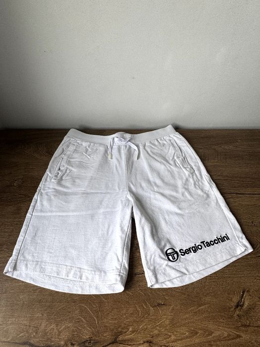 Męskie spodenki Sergio Tacchini, 
Stan: 9/10