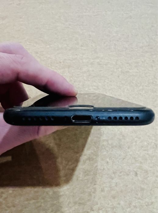 Iphone 7 em bom estado!