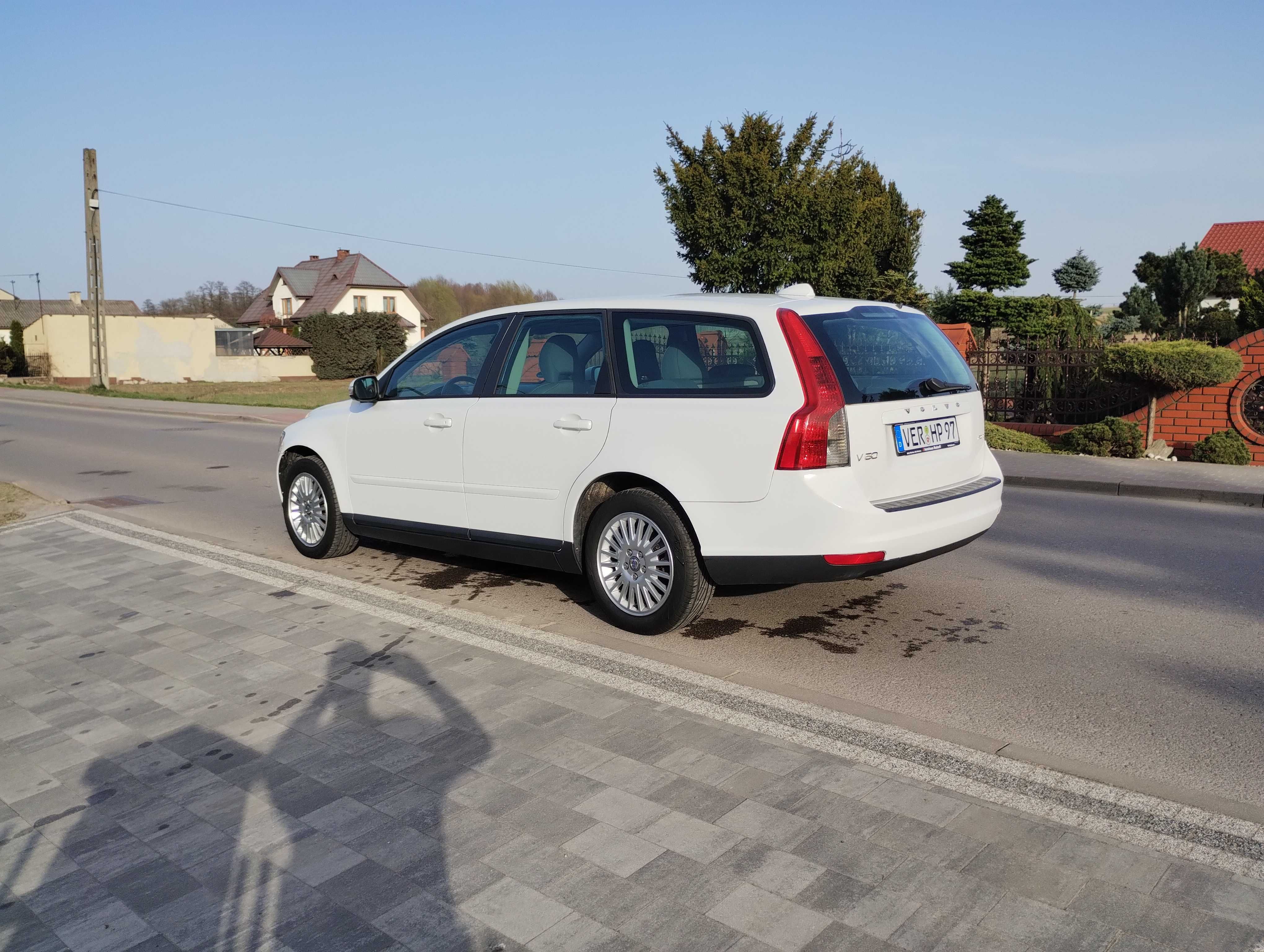 Volvo v50 2.0 HDI 136KM 2009r 210000km Ksenony, Klimatronik