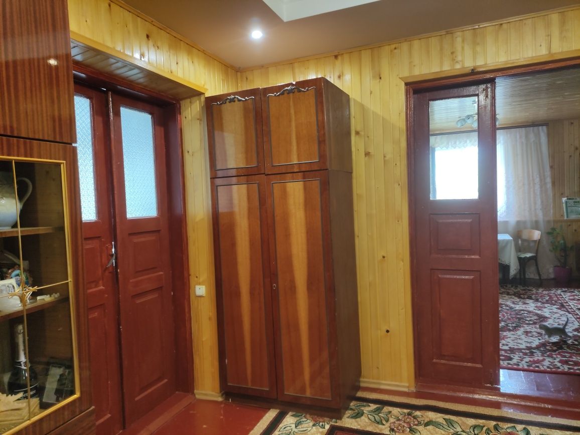 Будинок, гараж, земля 20 соток або обмін