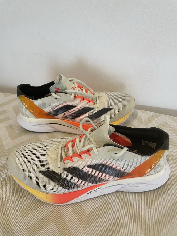 Sapatilhas de corrida ADIDAS BOSTON 12 em excelente estado numero 44,5