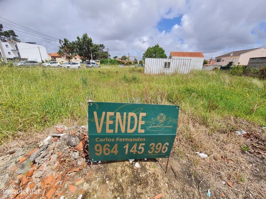 Terreno para Construção de um prédio com 3 frações