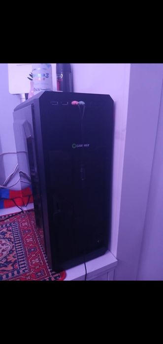 Sprzedam komputer z amd r5