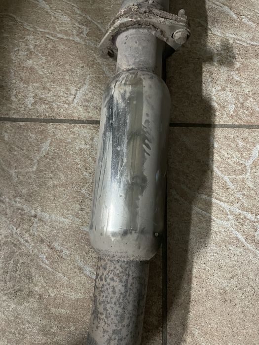 Продам выхлоп Lexus GS/IS jzs161 jzs160 is200