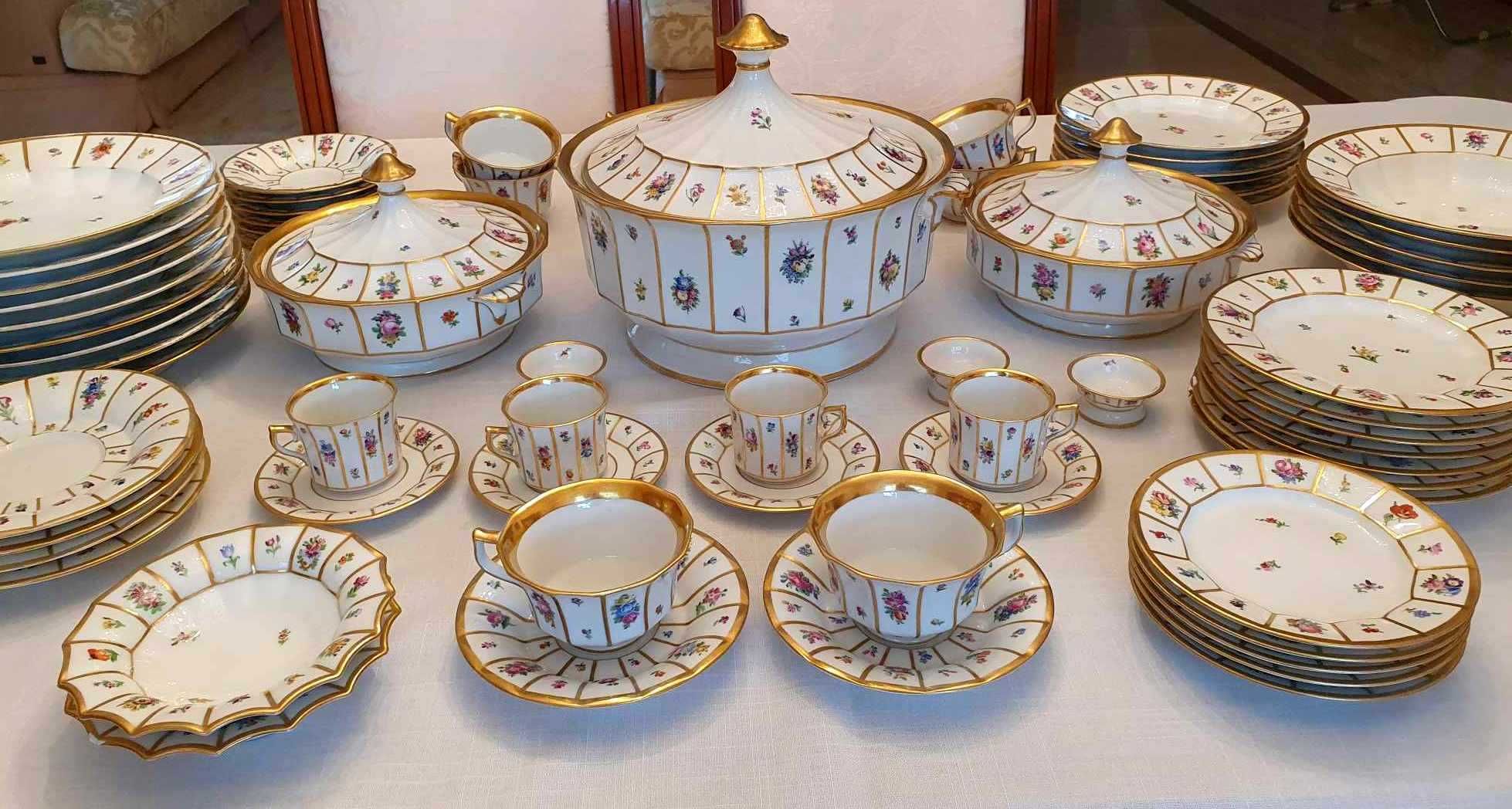 Royal Copenhagen ''Henriette"
