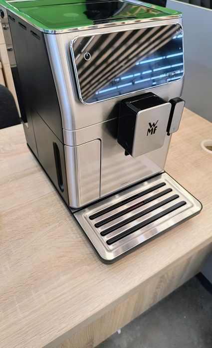 Продам нову кавомашину WMF Perfection 660 CP813D10
