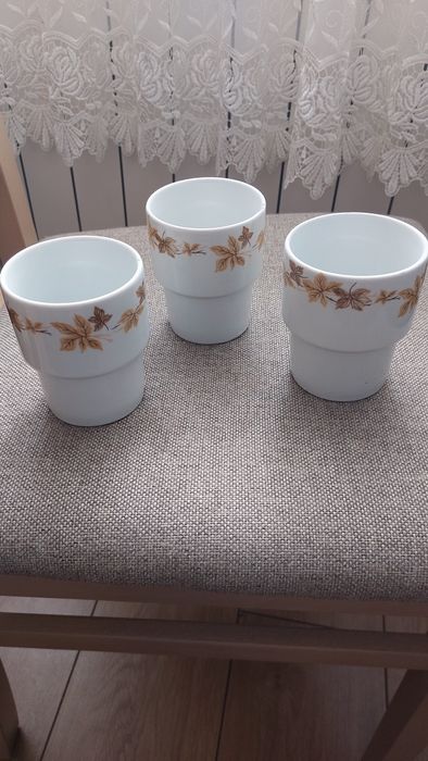 3 kubki białe barowe z jesiennymi liśćmi lubiana prl vintage retro