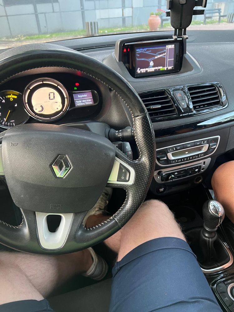 Renault Megane Sports Tourer 1.5 DIESEL 2012