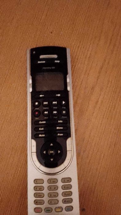 Pilot uniwersalny logitech